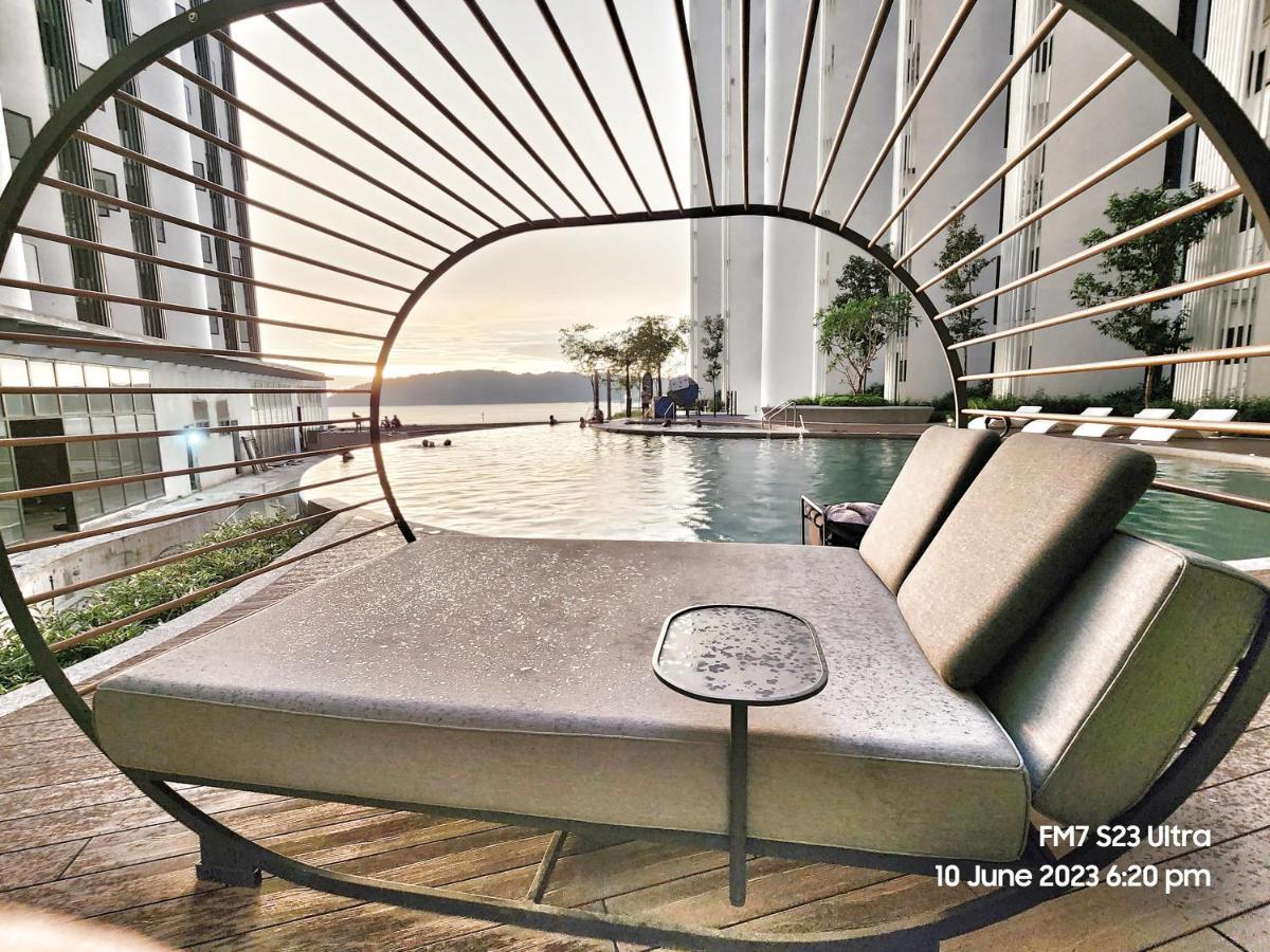Seaview Luxury Suites At The Shore 코타키나발루 외부 사진