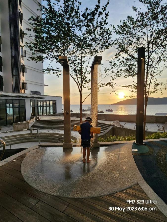 Seaview Luxury Suites At The Shore 코타키나발루 외부 사진