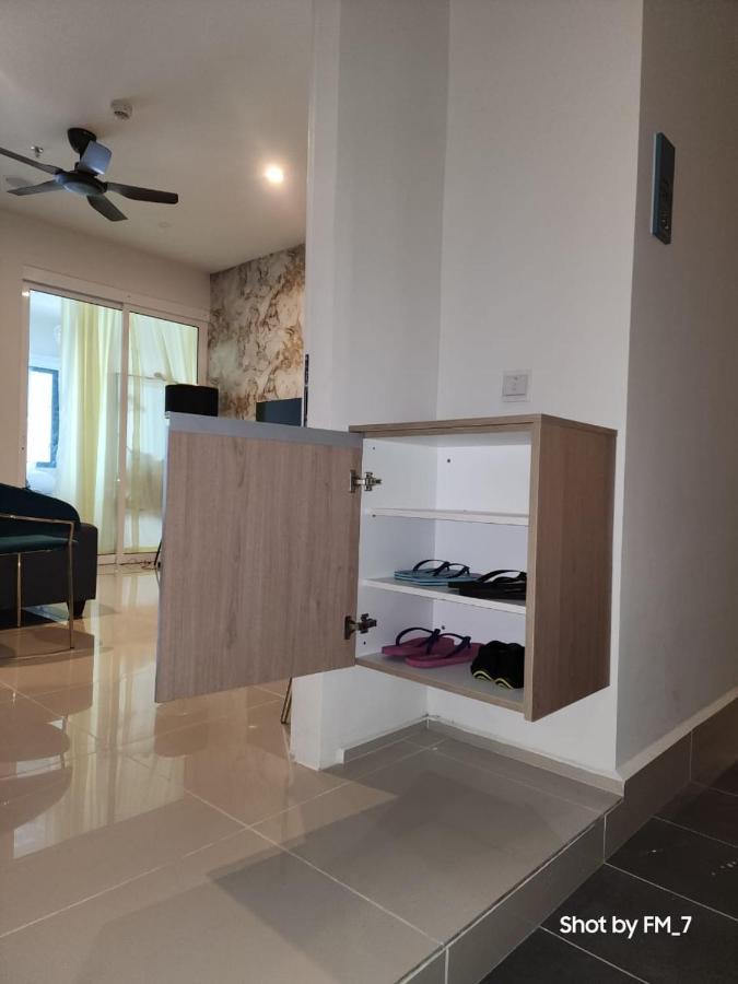 Seaview Luxury Suites At The Shore 코타키나발루 외부 사진